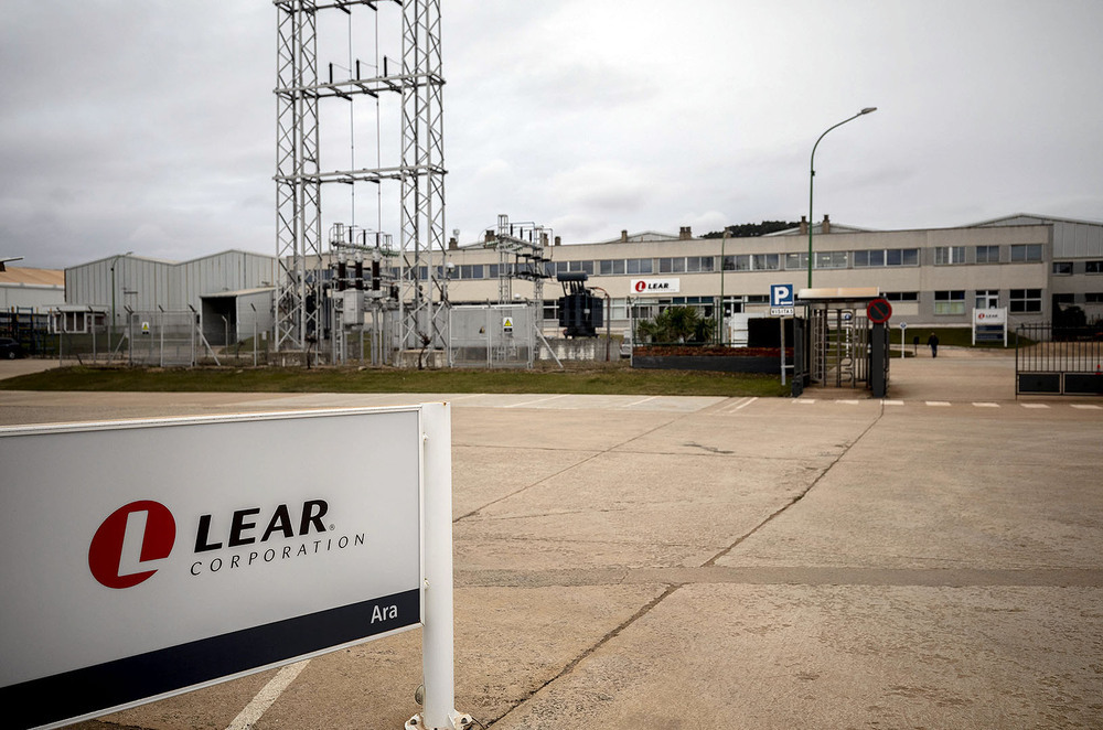 UGT FICA Burgos firma el I Plan de Igualdad en Lear Corporación Ara